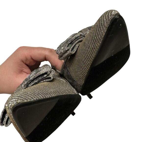 J.Renee Henretta Silver Sequin Bow Glitter Pointed Heels Size 9.5 Formal Wedding - Picture 9 of 15